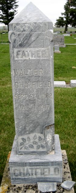 CHATFIELD Walter 1832-1917 grave.jpg